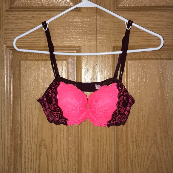 PINK Victoria's Secret Other - PINK VICTORIA’S SECRET DATE PUSH UP BRA